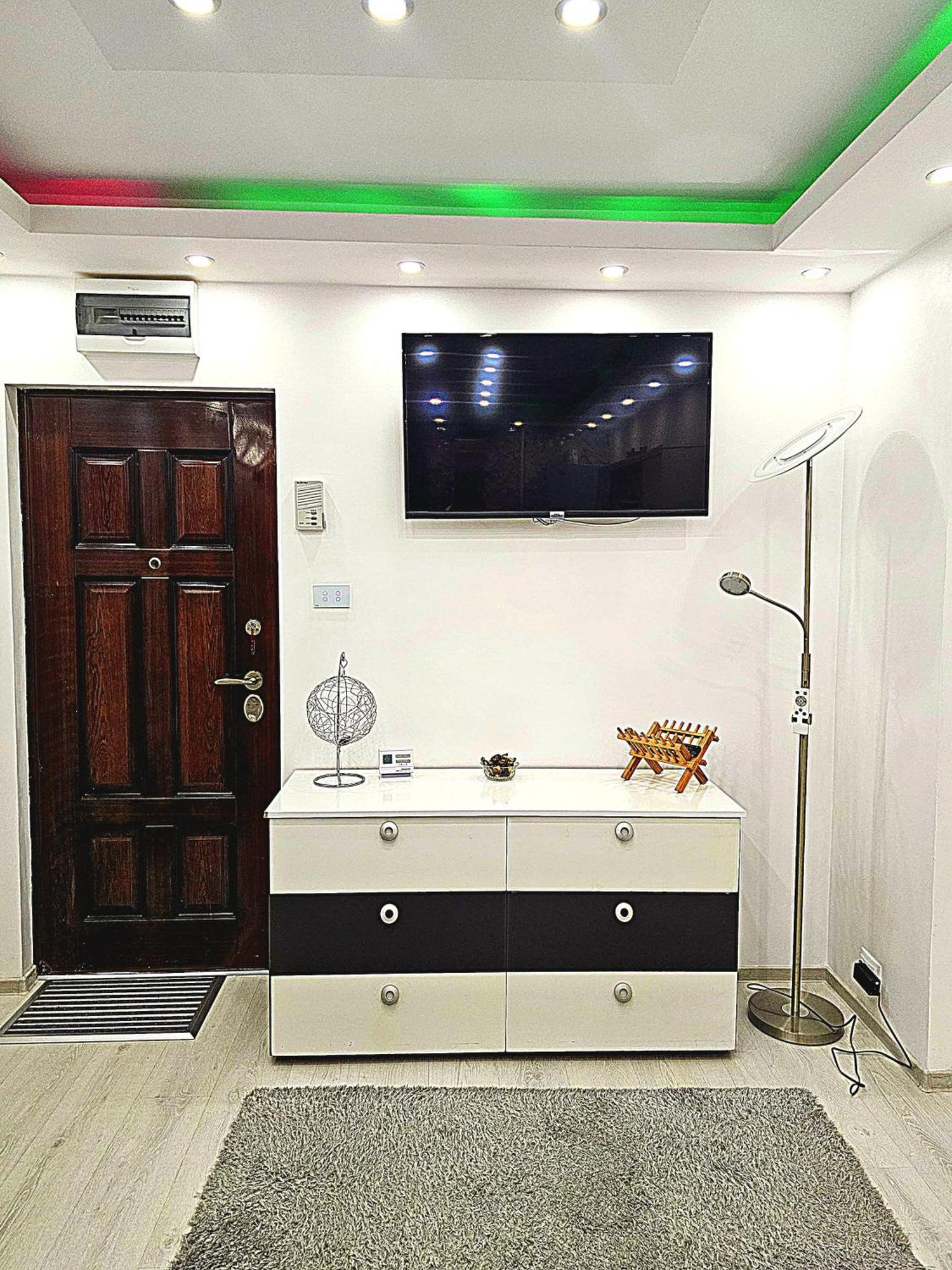 Luxury Paul Apartment Green, Private & Accessible Braşov Exterior foto