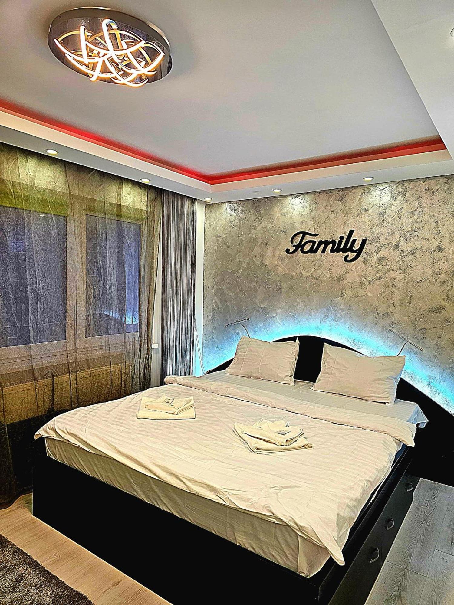 Luxury Paul Apartment Green, Private & Accessible Braşov Exterior foto